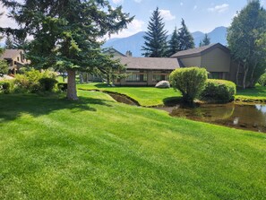 Exterior - Snowcreek Resort Vacation Rental 265 (Mammoth Lakes)