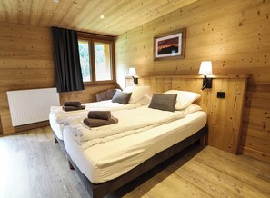 7 bedrooms, free WiFi