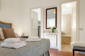 Appart'hôtel Deluxe | 2 chambres, fer et planche à repasser, Wi-Fi gratuit