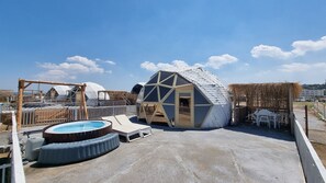 Familie tent, uitzicht op zee | Verduisterende gordijnen, gratis wifi
