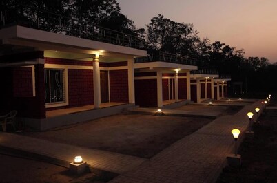 Dandeli Hill View Jungle Stay