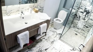 Bathroom - Pensiunea Negoiu (Porumbacu de Jos)