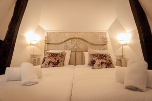 6 camere, ferro/asse da stiro, Wi-Fi, lenzuola