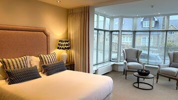 Premium Double Room | Desk, laptop workspace, iron/ironing board, free WiFi