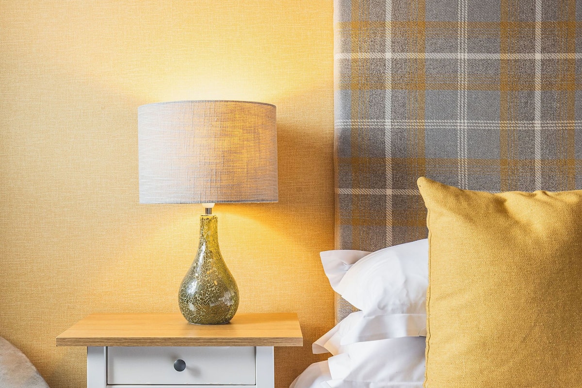 Kahden hengen classic-huone | Työpöytä, kannettavalle tietokoneelle sopiva työtila