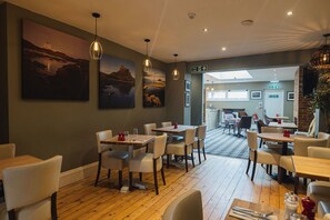 Restaurant - The Sunningdale Bamburgh (Bamburgh)