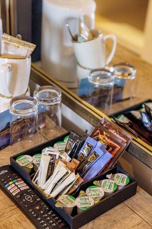 ห้องคลาสสิกทวิน | โต๊ะทำงาน, พื้นที่ทำงานแบบใช้แล็ปท็อป, เตารีด/โต๊ะรีดผ้า, Wi-Fi ฟรี