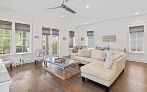 Smart-TV og DVD-spiller