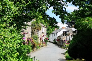 Miscellaneous - Rafters Apartment with parking (Padstow)