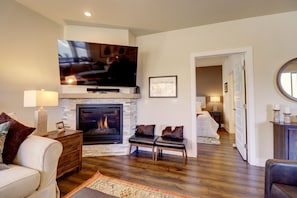 Condo, 2 Bedrooms | Living area | Smart TV - Sail Lofts 101 2 Bedroom Condo (Dillon)