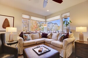 Condo, 2 Bedrooms | Living area | Smart TV