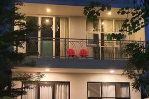 Property entrance - Malang and Bromo Tour Riverside (Malang)