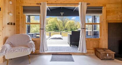 Nestledstays - Sunbeam