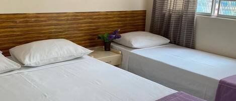 Rom – basic | Wi-fi (inkludert)