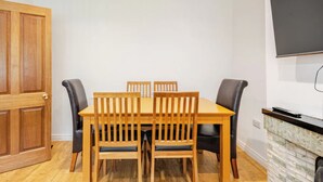 獨棟房屋 | 用餐區