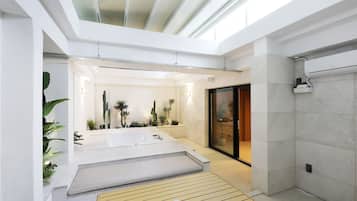 Luxury Suite, Non Smoking | Bathroom | Combined shower/tub, hair dryer, slippers, bidet