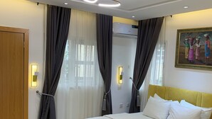 Room - Signature apartments  (Lekki)