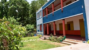 Unclassified image, 5 of 5, button - Vintage Villa (Haliyal)