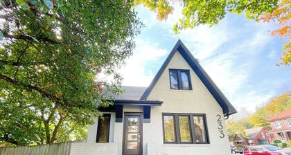 Urban 2-bedroom Escape in Downtown Cape Girardeau