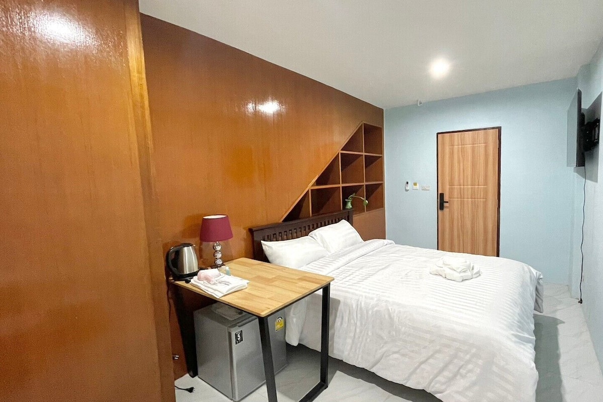 Quarto solteiro clássico, vista para a montanha | 1 quarto, Wi-Fi de cortesia