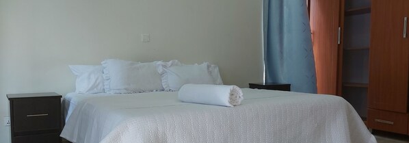 Leilighet | 3 soverom, strykejern/-brett, wi-fi (inkludert) og sengetøy