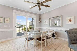 House, Multiple Beds (Serendipity Cottage) | Dining - Serendipity Cottage (Navarre)