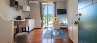 Pescara INN at Golf - Tiger Woods