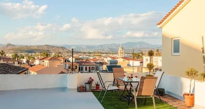Nafplia Guesthouse 1