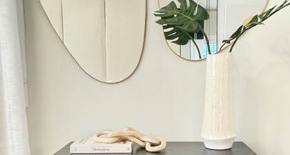 Downtown Walk to Eat/Shop/UNG-1BD/1Bath Suite-Easy Park-Gold museum 4 min walk