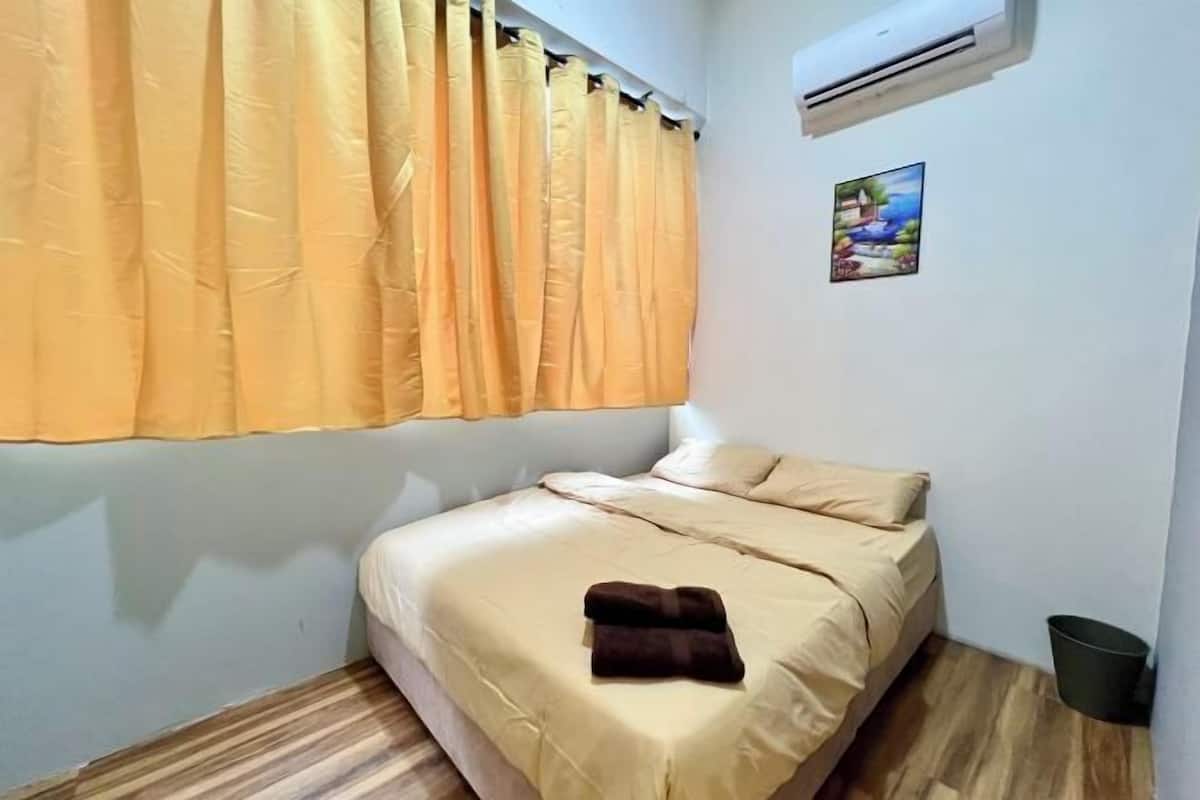 1 bedroom, soundproofing, free WiFi, bed sheets