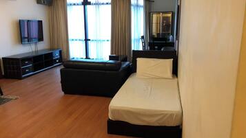 1 bedroom, iron/ironing board, free WiFi