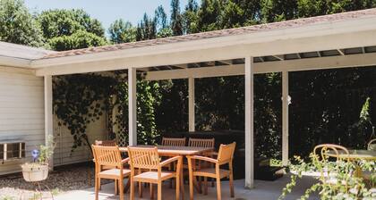 Cozy Nook by Lake MI&Dunes with Private Hot Tub!