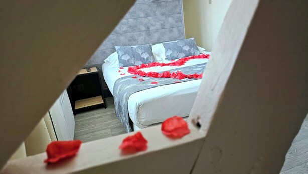 Comfort Double Room | Desk, WiFi (free) - ESCAL'HOTEL (Etaples)