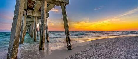 House, Multiple Beds (Sunset Breeze) | Beach