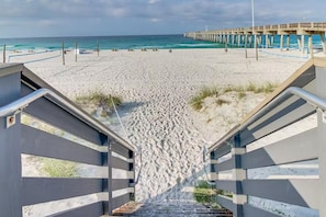 House, Multiple Beds (Sunset Breeze) | Beach - Sunset Breeze (Panama City Beach)