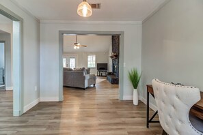 Smart-tv en een open haard