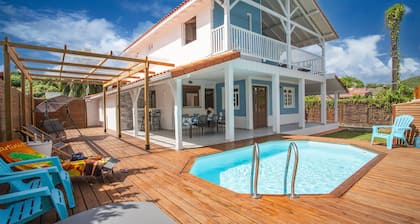 Corail Bleu - Maison avec piscine proche de la plage