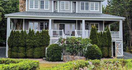 Comfort & Relaxation on the Maine Coast! Family-focused estate & private beach!