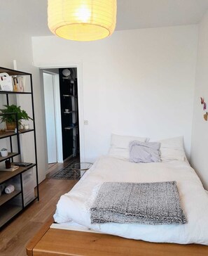 1 chambre, Wi-Fi, draps fournis