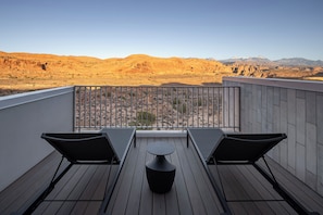 MESA CASITA | Terrace/patio