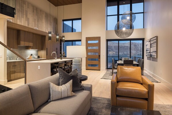 65-inch Smart TV with digital channels, Netflix, streaming services