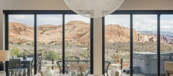 Lionsback Resort