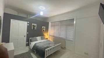 Casa | 2 habitaciones, wifi gratis y ropa de cama