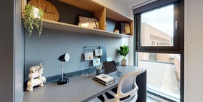 Huoneisto, 4 makuuhuonetta, tupakointi kielletty | Silitysrauta/-lauta, ilmainen Wi-Fi