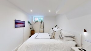 1 室のベッドルーム、アイロン / アイロン台、WiFi、ベッドシーツ