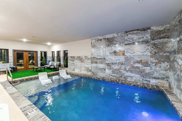 Indoor pool - 22 Guests | Luxury Chalet | Indoor Pool | Mtn View (Sevierville)