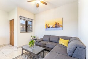Classic Apartment | Living area