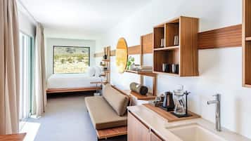 Luxe beddengoed, een bureau, een laptopwerkplek, gratis wifi