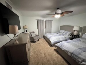 2 dormitorios, tabla de planchar con plancha, wifi y ropa de cama