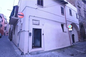 Exterior - Location Le 10&10 idromassaggio in camera Nepi VT (Nepi)